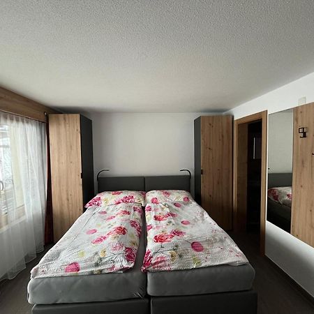 Haus Erle Appartement Saas-Grund Buitenkant foto