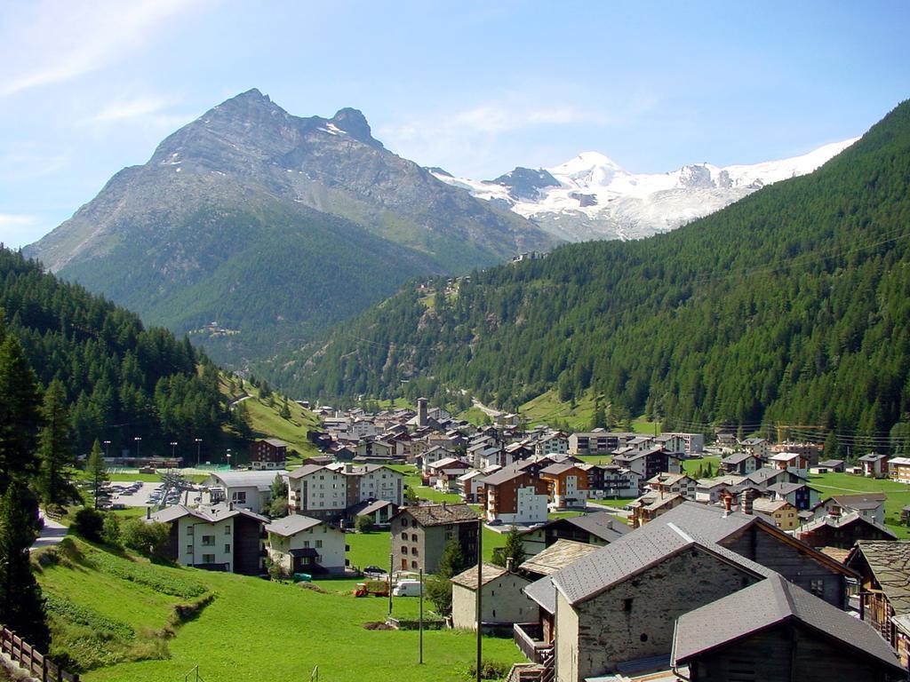 Haus Erle Appartement Saas-Grund Buitenkant foto