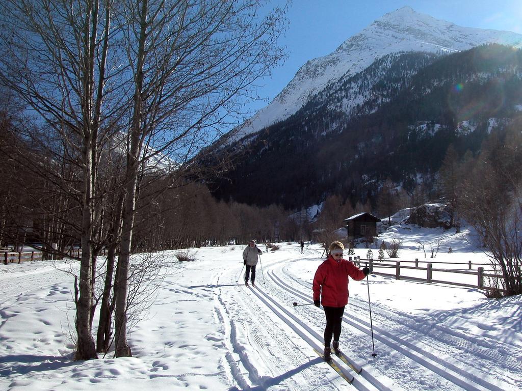 Haus Erle Appartement Saas-Grund Buitenkant foto