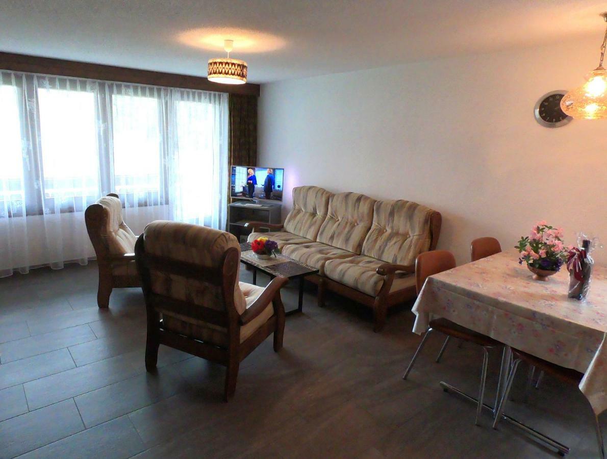 Haus Erle Appartement Saas-Grund Buitenkant foto